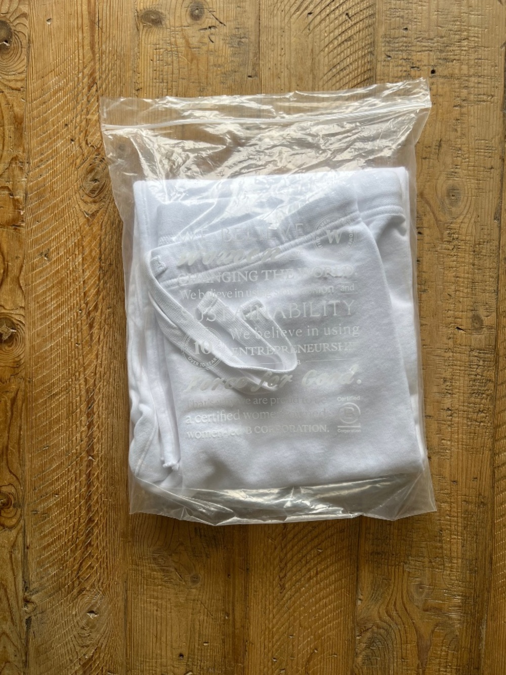 Frank & Eileen Catherine Cropped Wide Leg Sweatpants Ice White LAB634TF - Picture 5 of 14